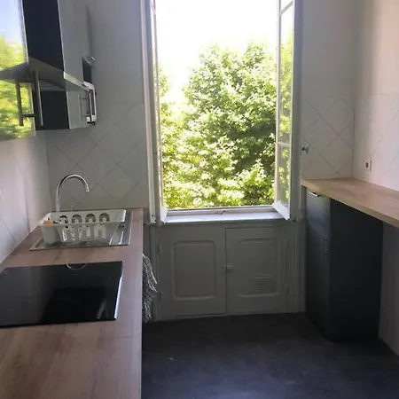 Apartment Lovely With 2 Bedrooms Liberation *
