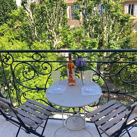 Lovely With View Apartman Nizza